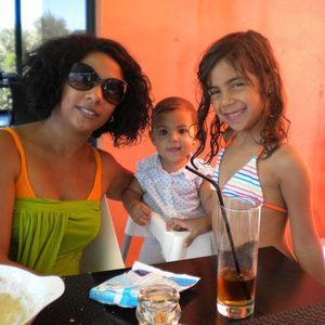 Meet your Posher, Yipsi